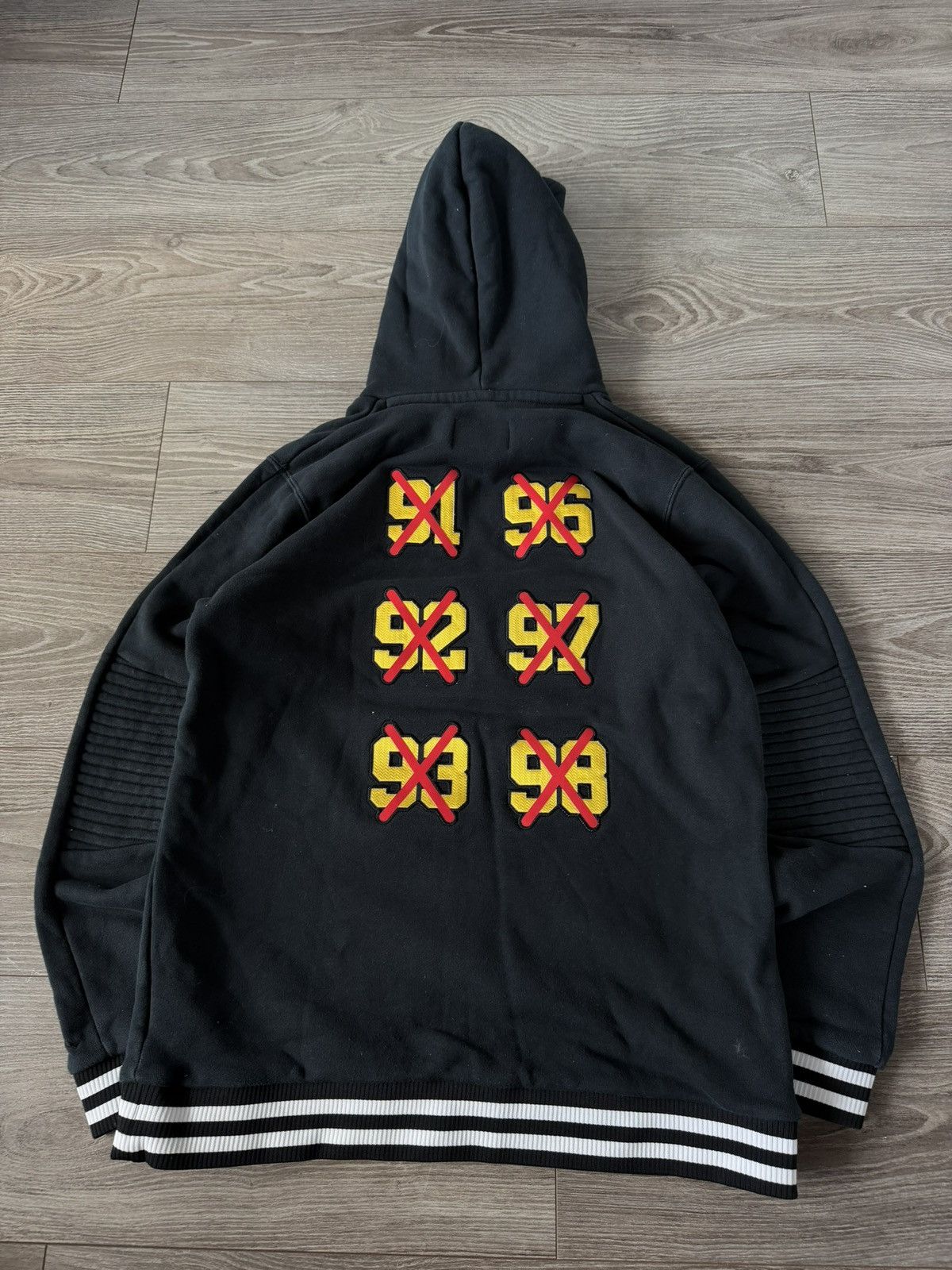 Jordan Brand Nike Air Jordan Big Logo Vintage 90s Hoodie Size US L / EU 52-54 / 3 - 17 Thumbnail