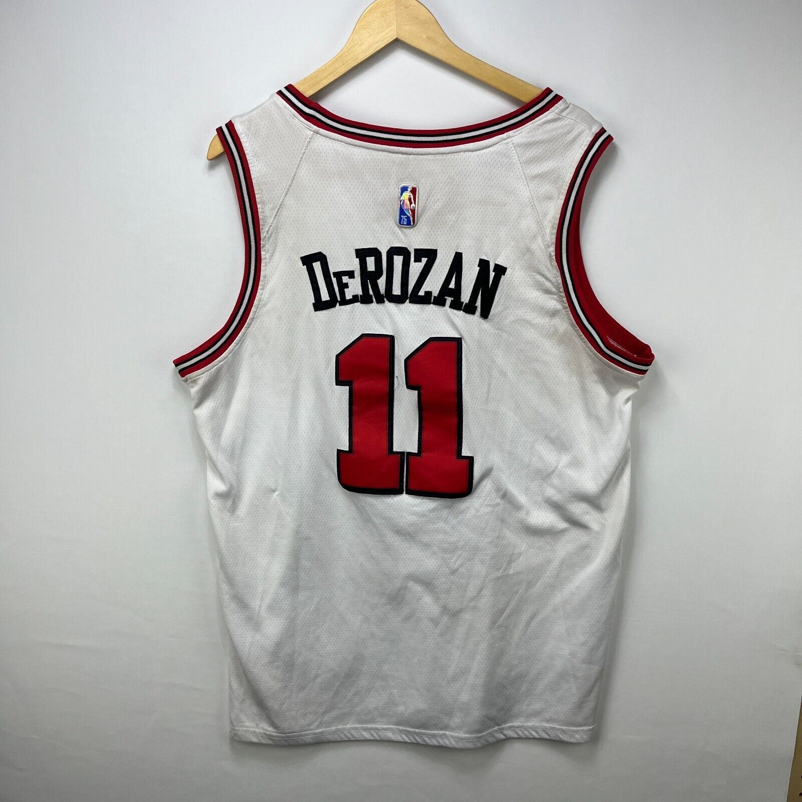 Nike × Vintage DeMar DeRozan Chicago Bulls Jersey Nike 52 XL Icon Edition Size US XL / EU 56 / 4 - 8 Thumbnail