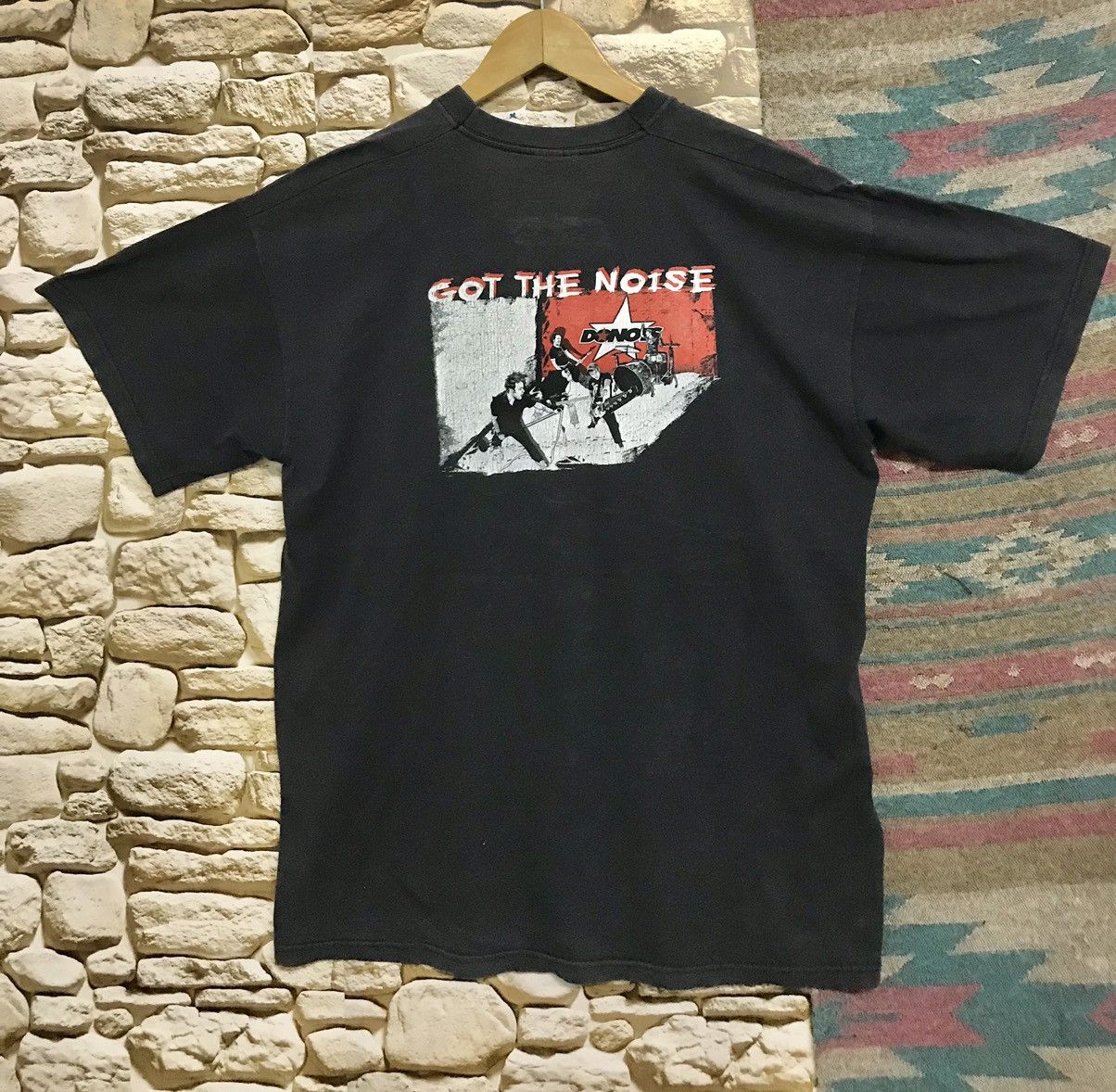 Band Tees Donots Band Tees Rock Band Size US L / EU 52-54 / 3 - 1 Thumbnail