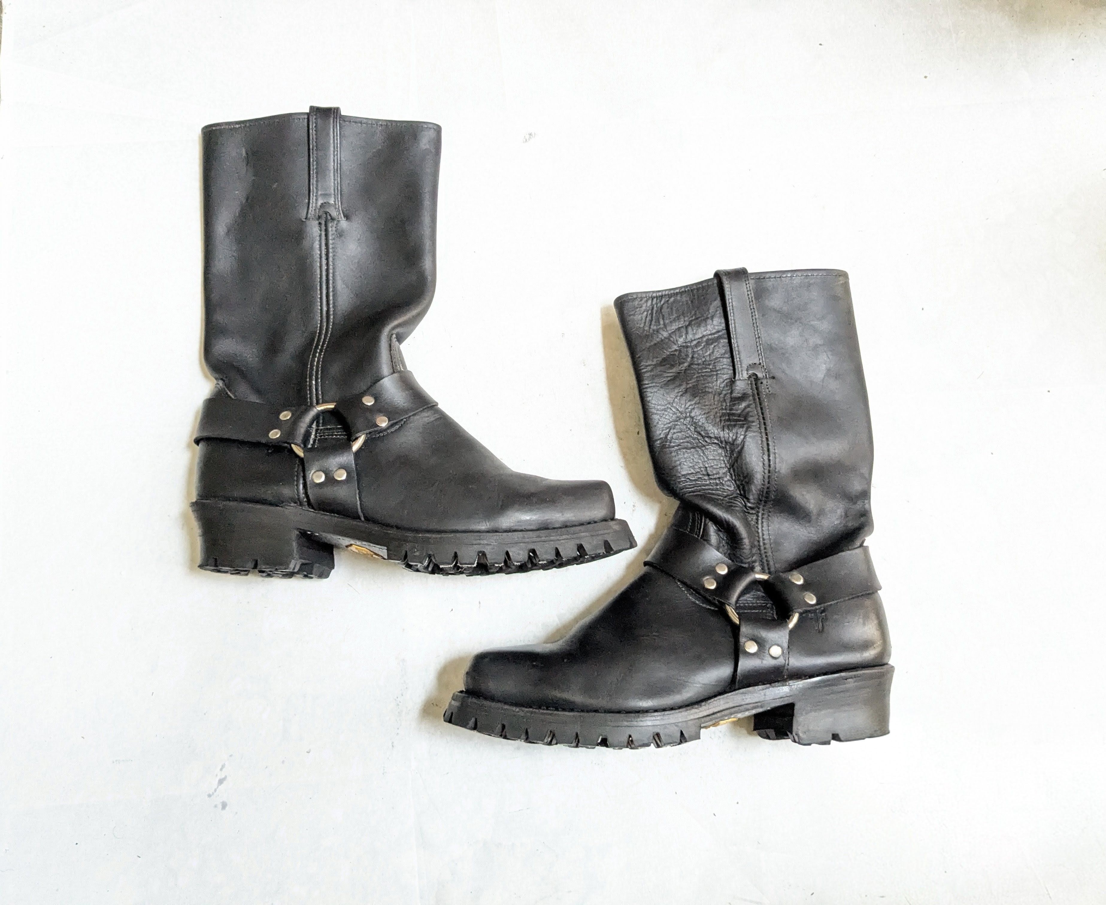 Frye Frye Harness Boots Black Leather 9.5 M Buckle Size US 9.5 / EU 42-43 - 1 Thumbnail
