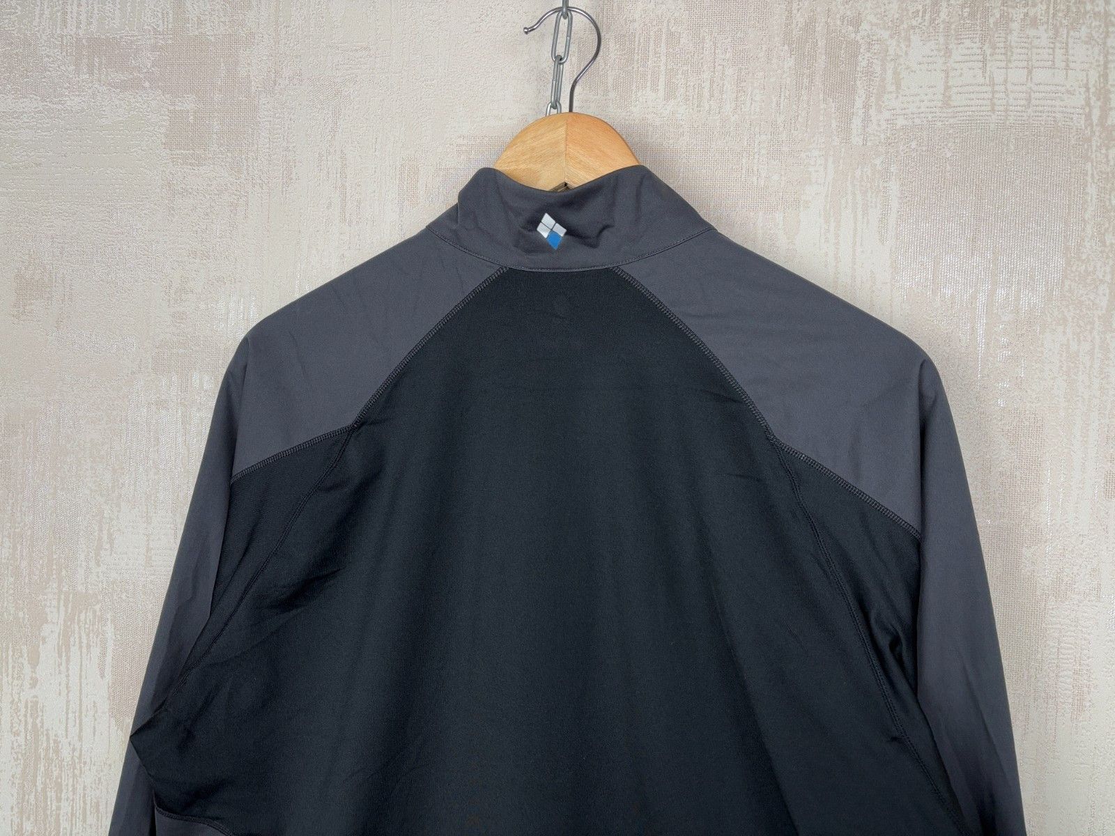 Montbell Montbell Cross Runner Jacket Climabarrier Windbreaker Size US L / EU 52-54 / 3 - 20 Thumbnail