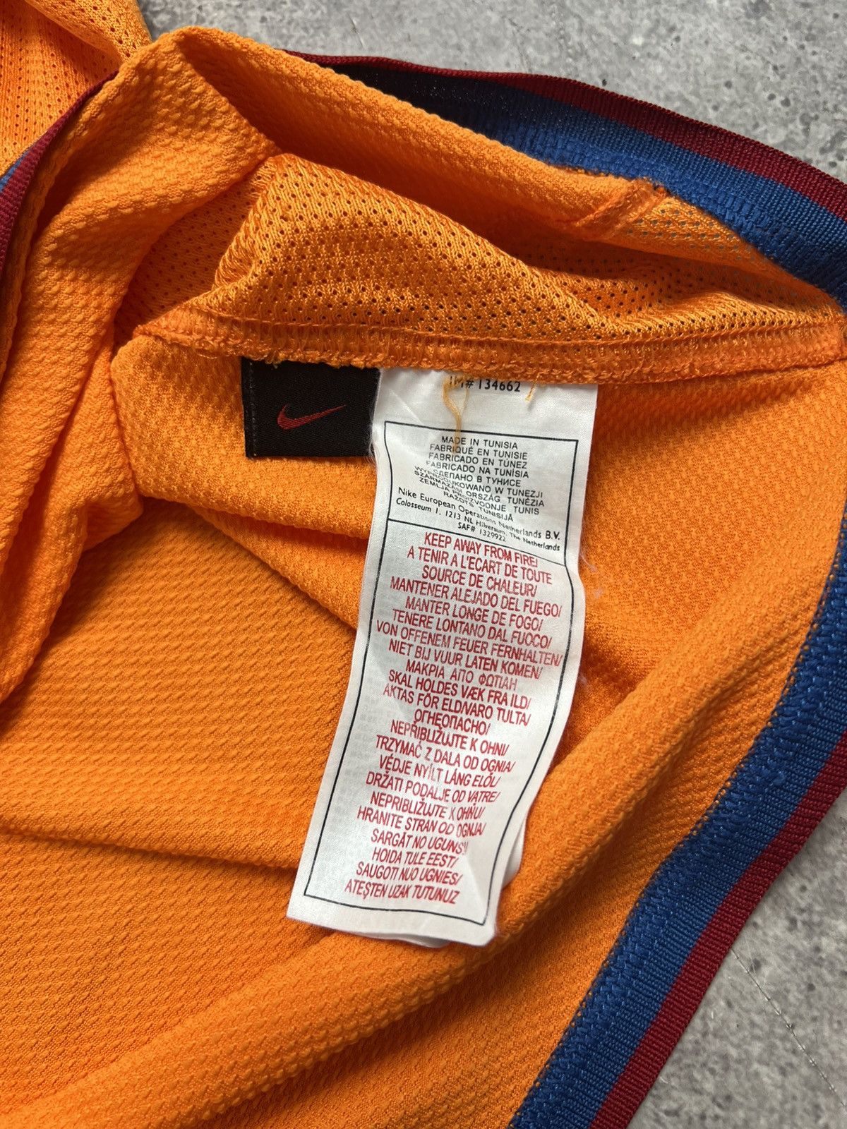 Nike 2007-08 Barcelona Away Messi #19 Nike Size US XS / EU 42 / 0 - 8 Thumbnail