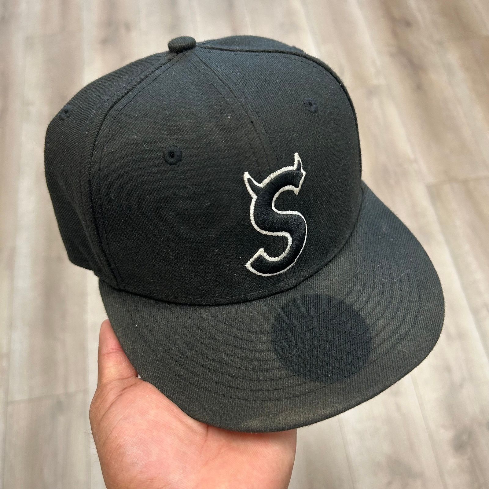 ”Sつの“CAP 59FIFTY Supreme 7 Era New Logo S Multi Supreme Supreme × Streetwear × Era New 黒 1/4 ウェア