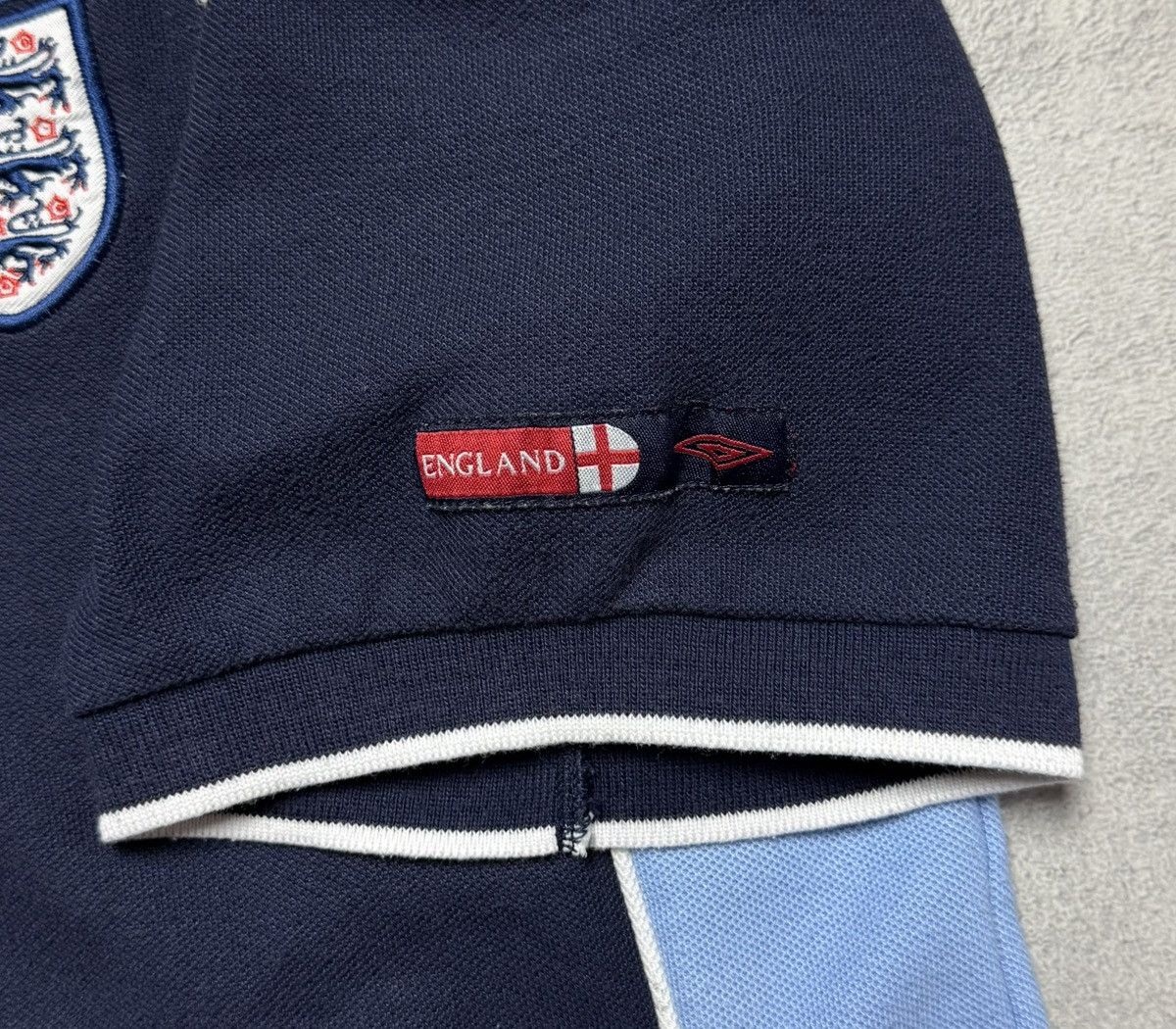 Umbro England 2001 2002 Football Soccer Polo Shirt Umbro Size US M / EU 48-50 / 2 - 12 Thumbnail