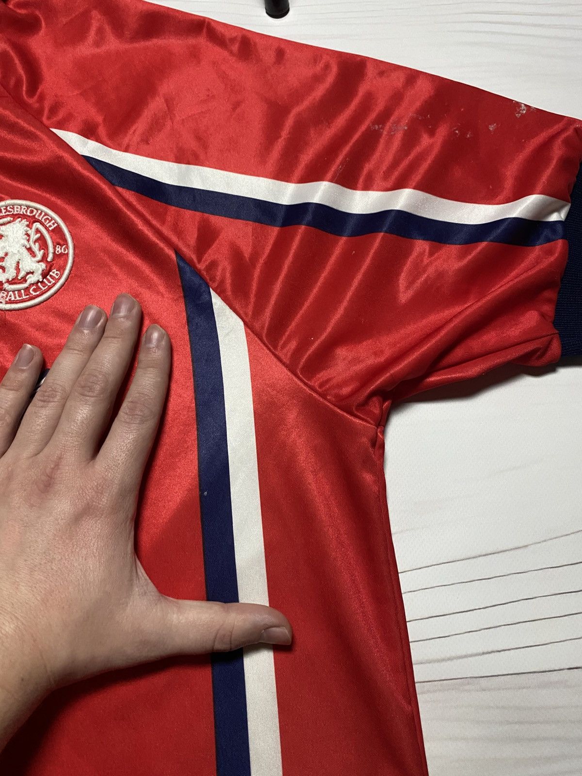 Errea × Vintage Vintage Middlesbrough 1999/00 home worn football t shirt Size US XL / EU 56 / 4 - 14 Thumbnail