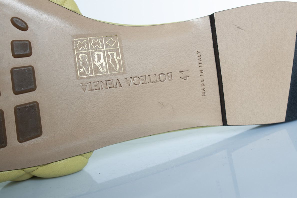 Bottega Veneta Bottega Veneta, yellow leather lido sandals Size US 11 / IT 41 - 8 Thumbnail