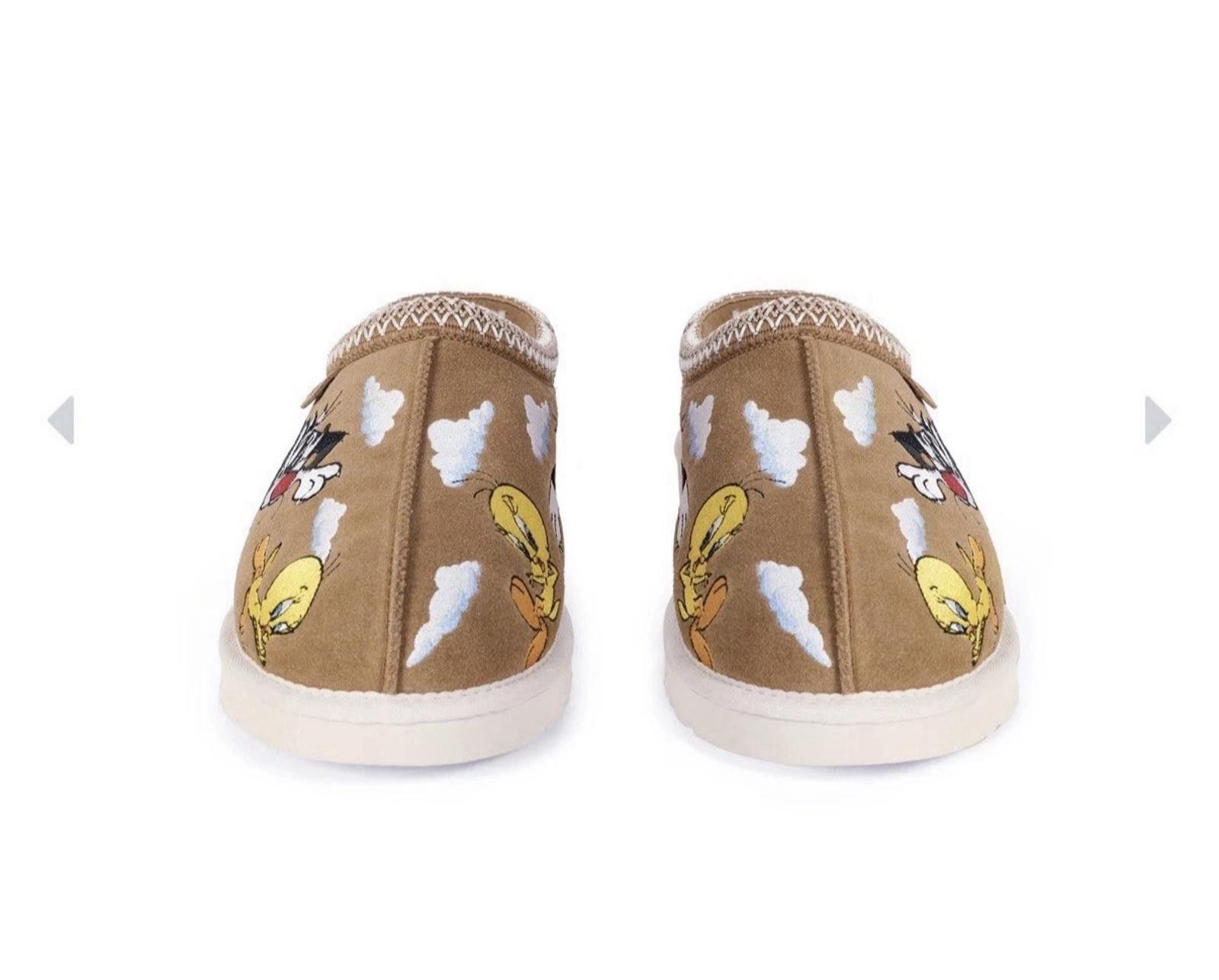 Other US 9 - Palace Ugg Looney Tunes Tasman Slipper Chestnut Size US 9 / EU 42 - 3 Thumbnail