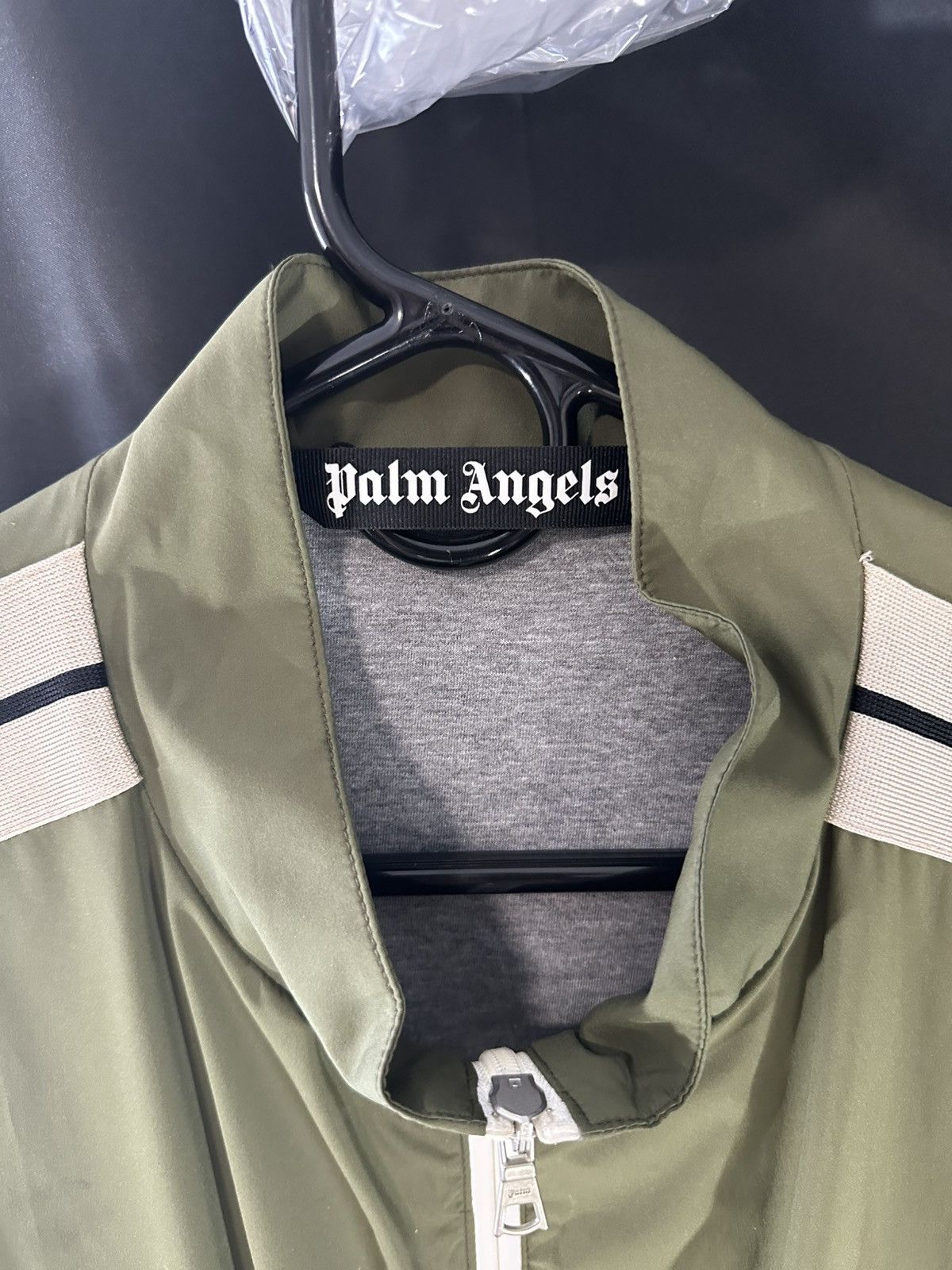 Palm Angels Palm Angels Vest Khaki Green Logo Stripe Sport DS Size US L / EU 52-54 / 3 - 2 Thumbnail