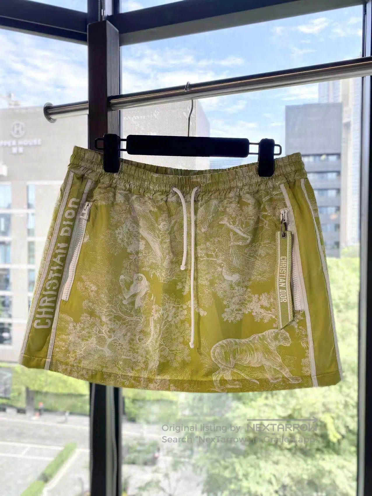 Dior Dior Zoo print skirt| Size 25" / US 0 / IT 36 - 2 Thumbnail