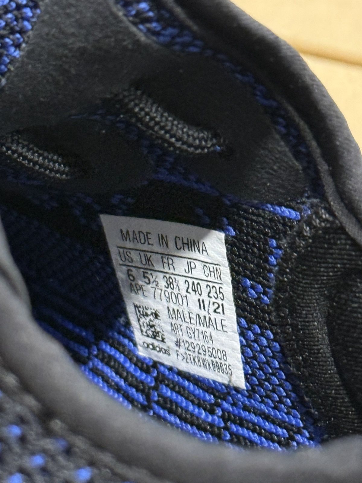 Yeezy Adidas Yeezy 350 Dazzling Blue M 6 W 7.5 Size US 7.5 / IT 37.5 - 13 Thumbnail