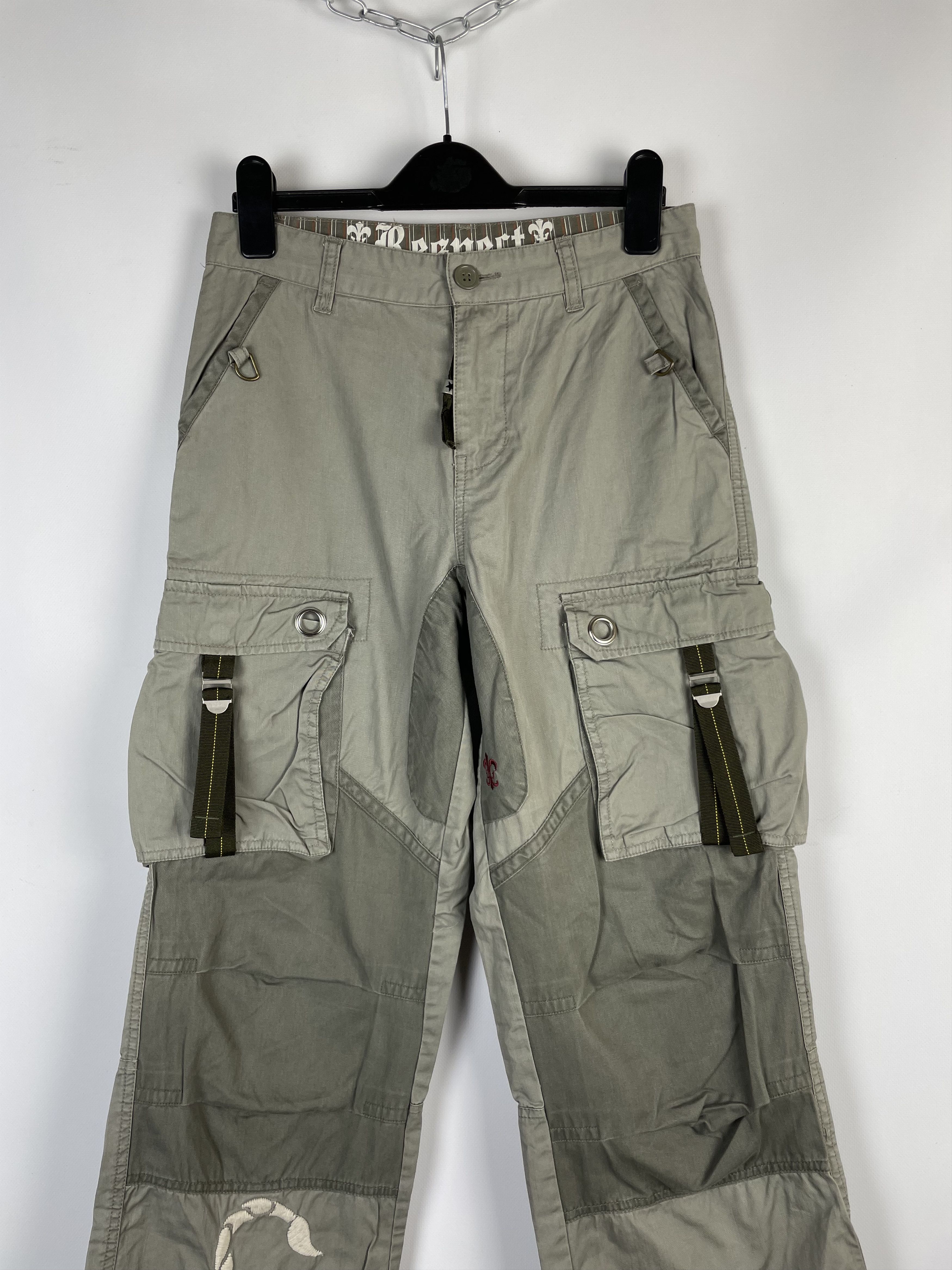 Japanese Brand FishBone Y2K Pants Cargo Japan Style Multi Pocket Bondage Size US 28 / EU 44 - 3 Thumbnail