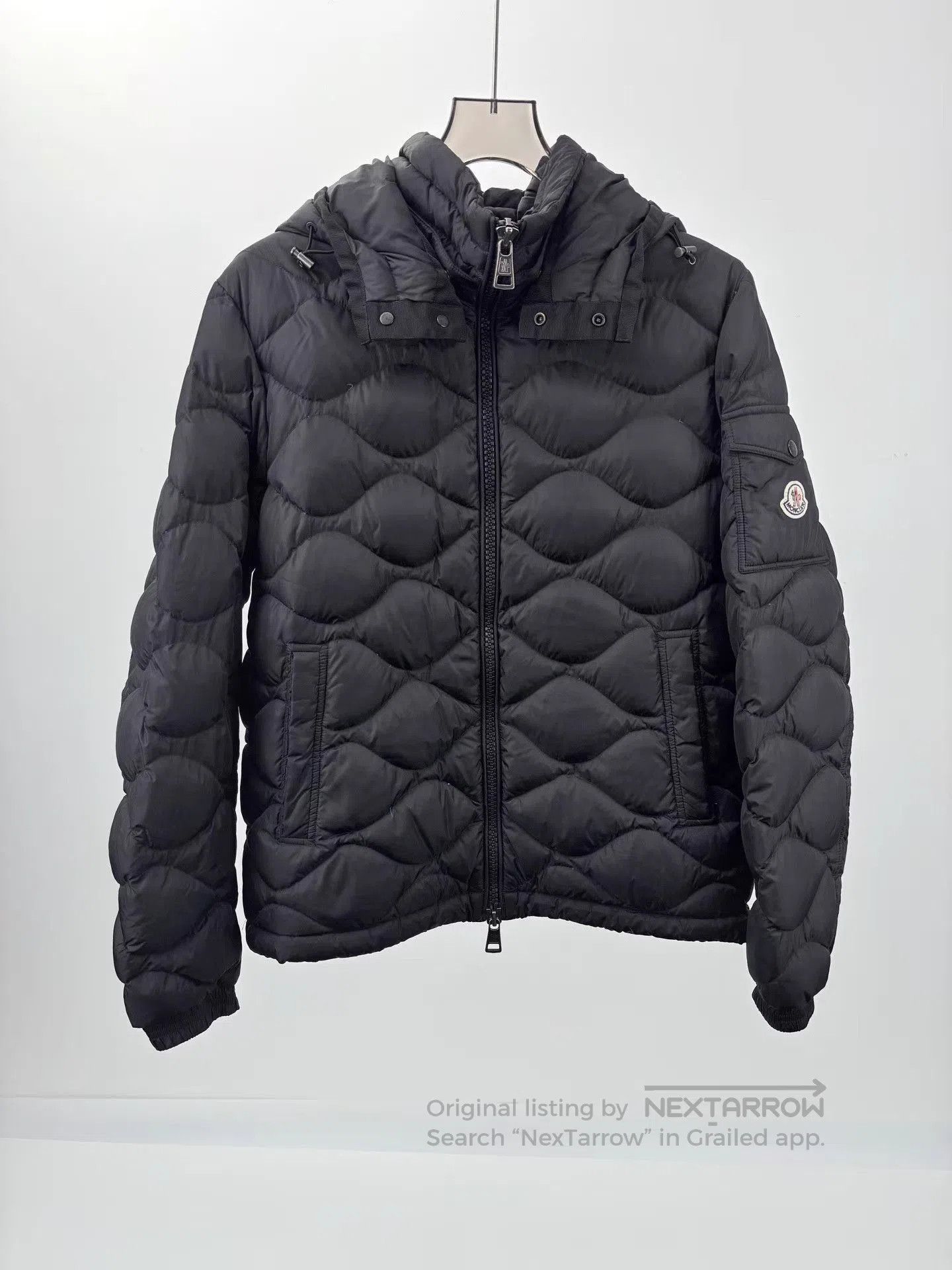 Moncler Black Quilted Puffer Jacket with Hood. Size US L / EU 52-54 / 3 - 1 Thumbnail