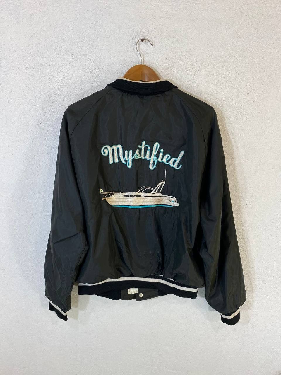 Vintage vintage hilton jacket made in usa ship embroided Size US M / EU 48-50 / 2 - 1 Thumbnail