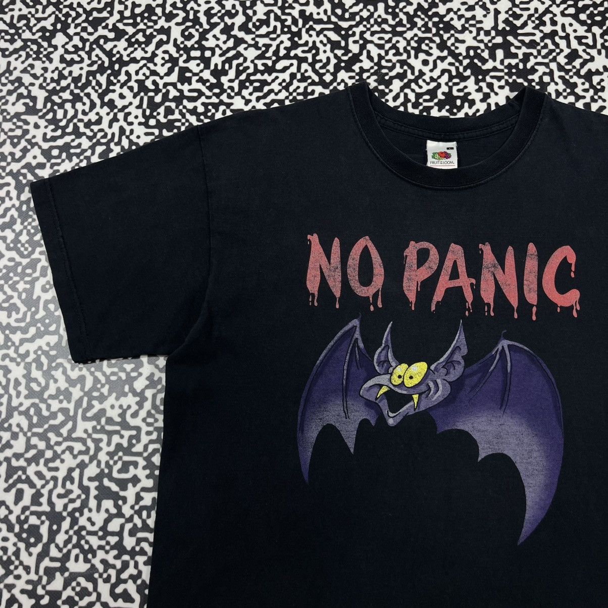 Vintage Vintage Y2K Vamp No Panic Be Relaxed Faded Humor T-shirt Size US L / EU 52-54 / 3 - 7 Thumbnail