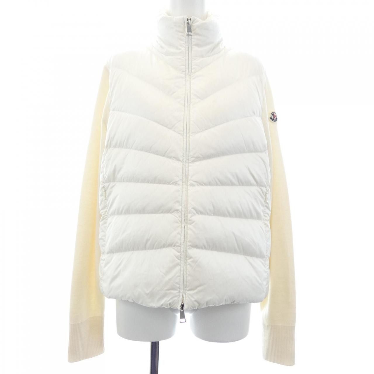 Moncler Moncler Moncler Down Jacket Textile Outerwear 20939B00024 DUTY FREE for USA Size ONE SIZE - 1 Thumbnail