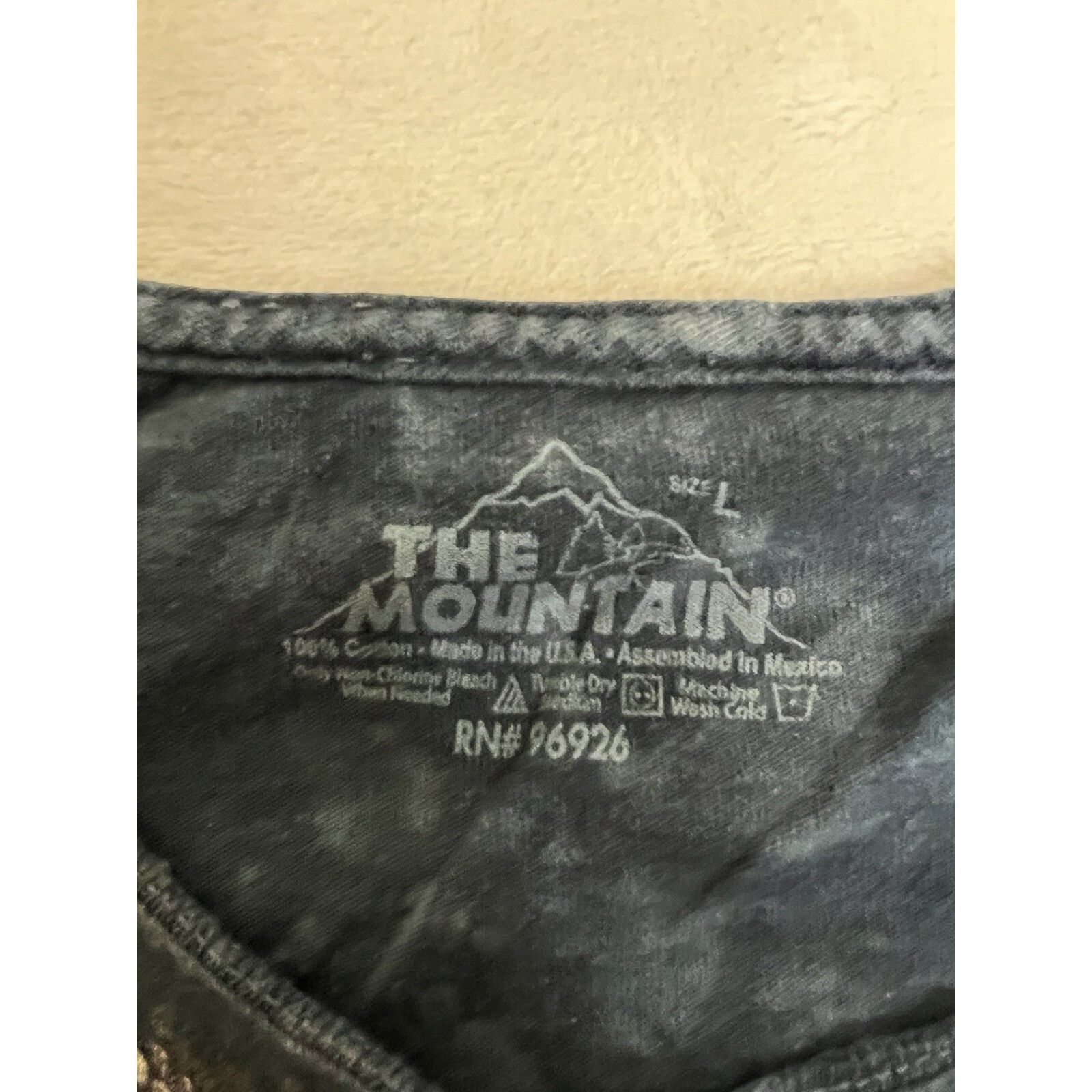 The Mountain The Mountain Manimals Wolf T-Shirt Women’s Large David Penf Size L / US 10 / IT 46 - 4 Thumbnail