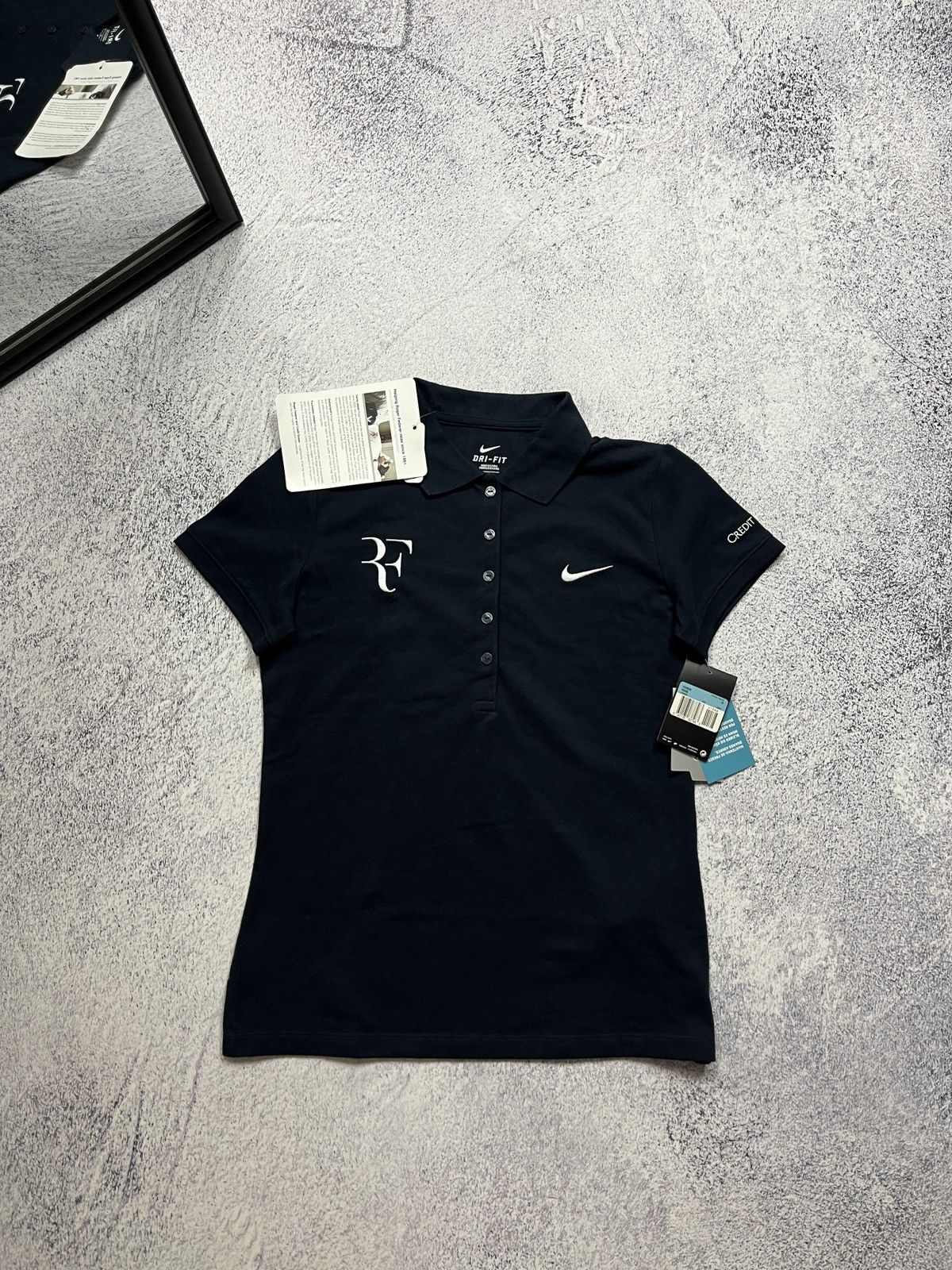 Nike × Vintage Roger Federer RF Nike Original Swiss Tennis Wmn’s Polo Shirt Size M / US 6-8 / IT 42-44 - 1 Thumbnail