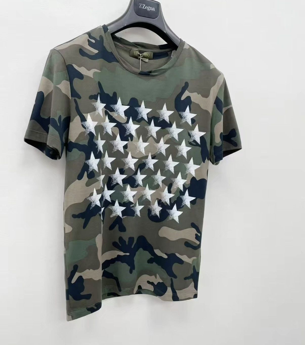 Valentino VALENTINO 100% Cotton Camouflage Short Sleeve T-shirt J30 Size US M / EU 48-50 / 2 - 5 Thumbnail