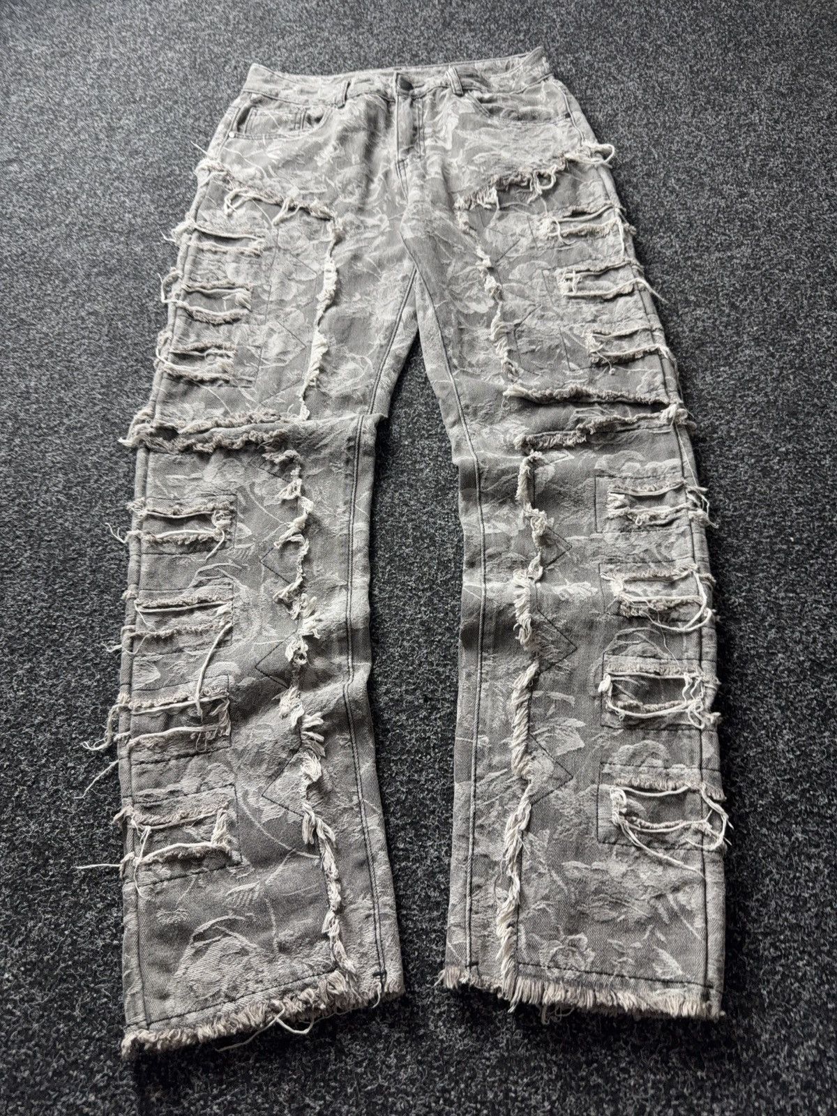 Japanese Brand 00s Distressed Grey Denim Jeans Opium Punk Grunge Wide Leg Size US 32 / EU 48 - 1 Thumbnail