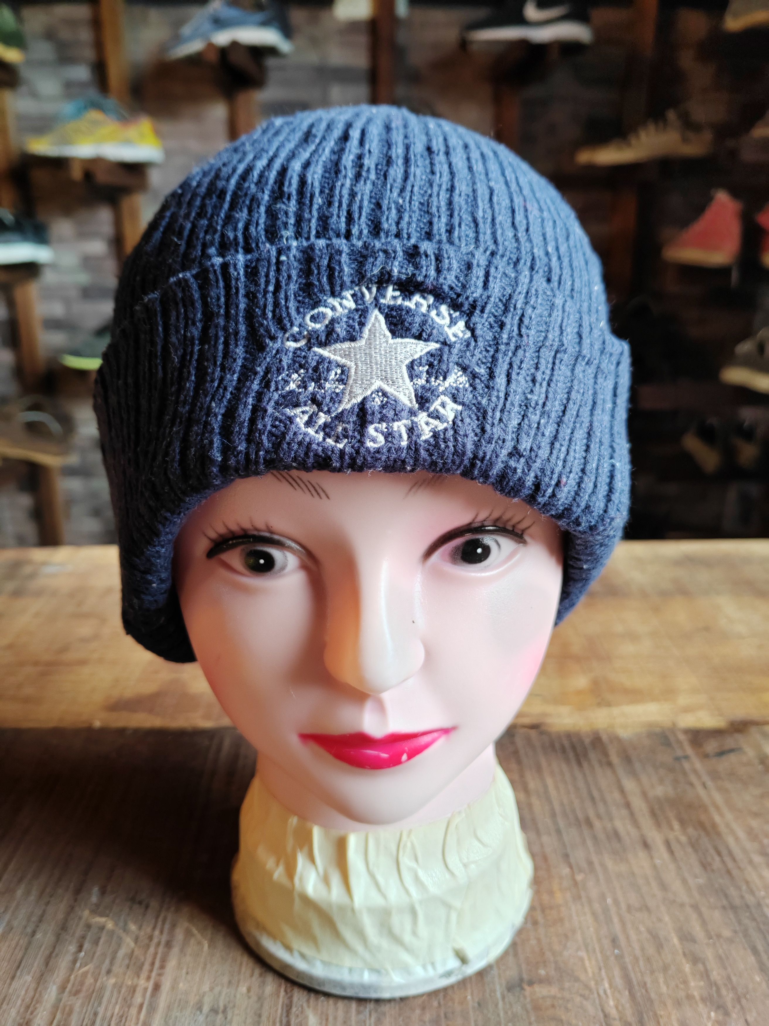 Converse Vintage Converse Beanie Snowcap Size ONE SIZE - 1 Thumbnail