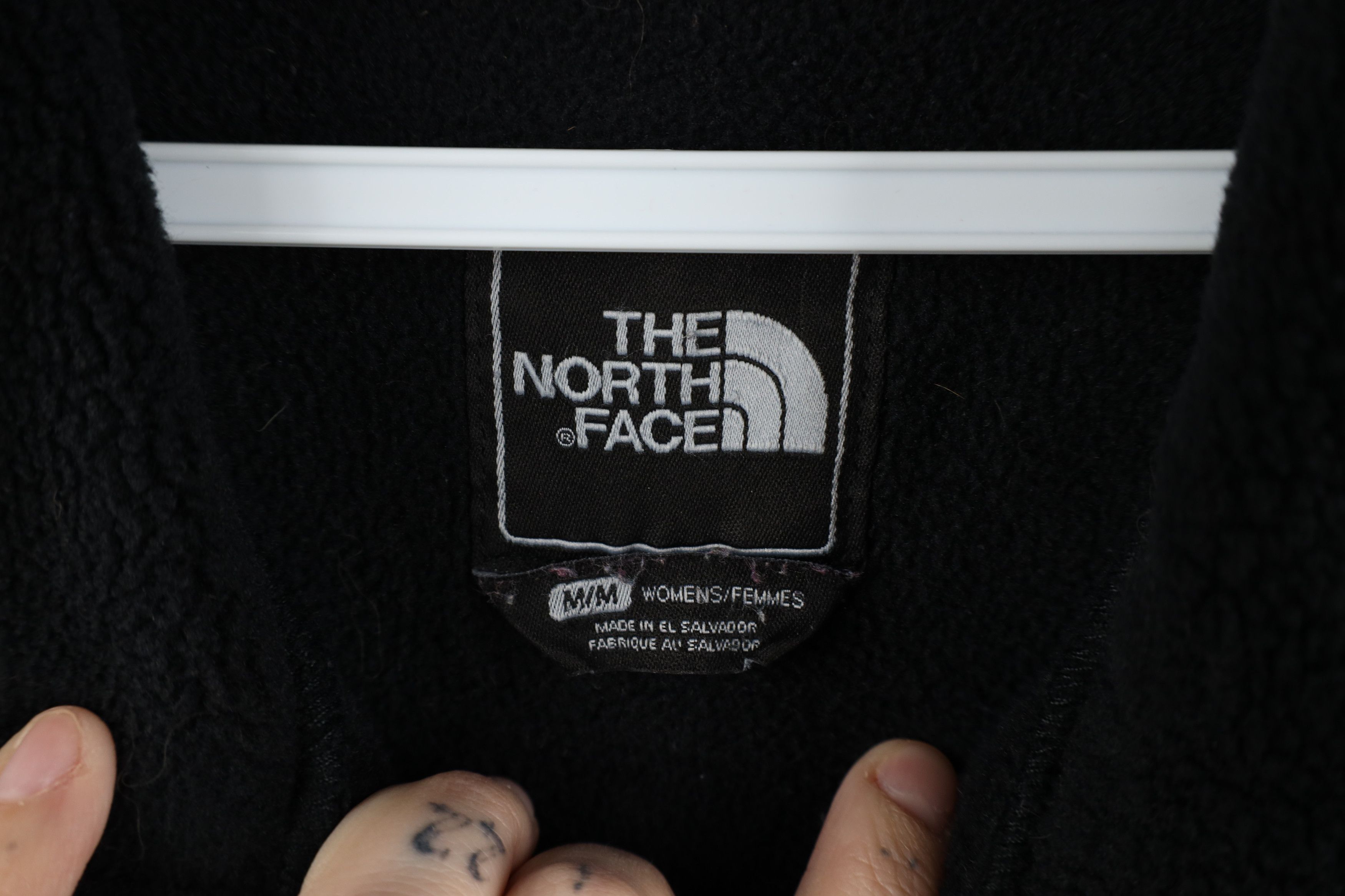 The North Face Vintage The North Face Spell Out Denali Fleece Jacket Black Size M / US 6-8 / IT 42-44 - 9 Thumbnail