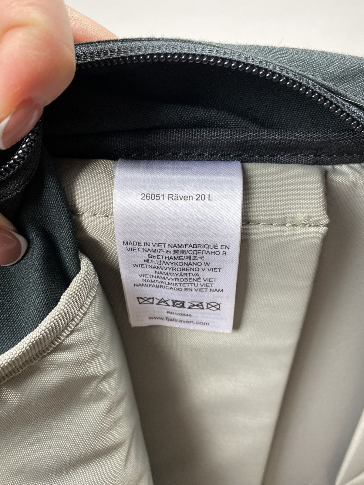 Fjallraven Fjallraven Raven 20 L Backpack Rucksack Size ONE SIZE - 15 Thumbnail