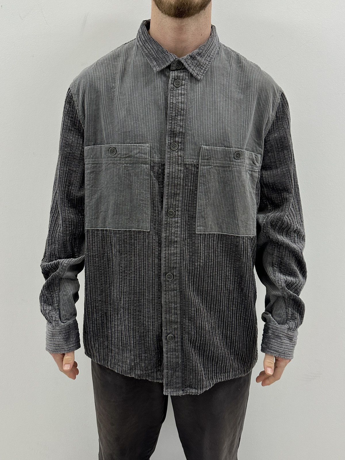 Cos COS mens Lyocell Corduory Cotton Blend Velvet Overshirt Gray Size US L / EU 52-54 / 3 - 1 Thumbnail