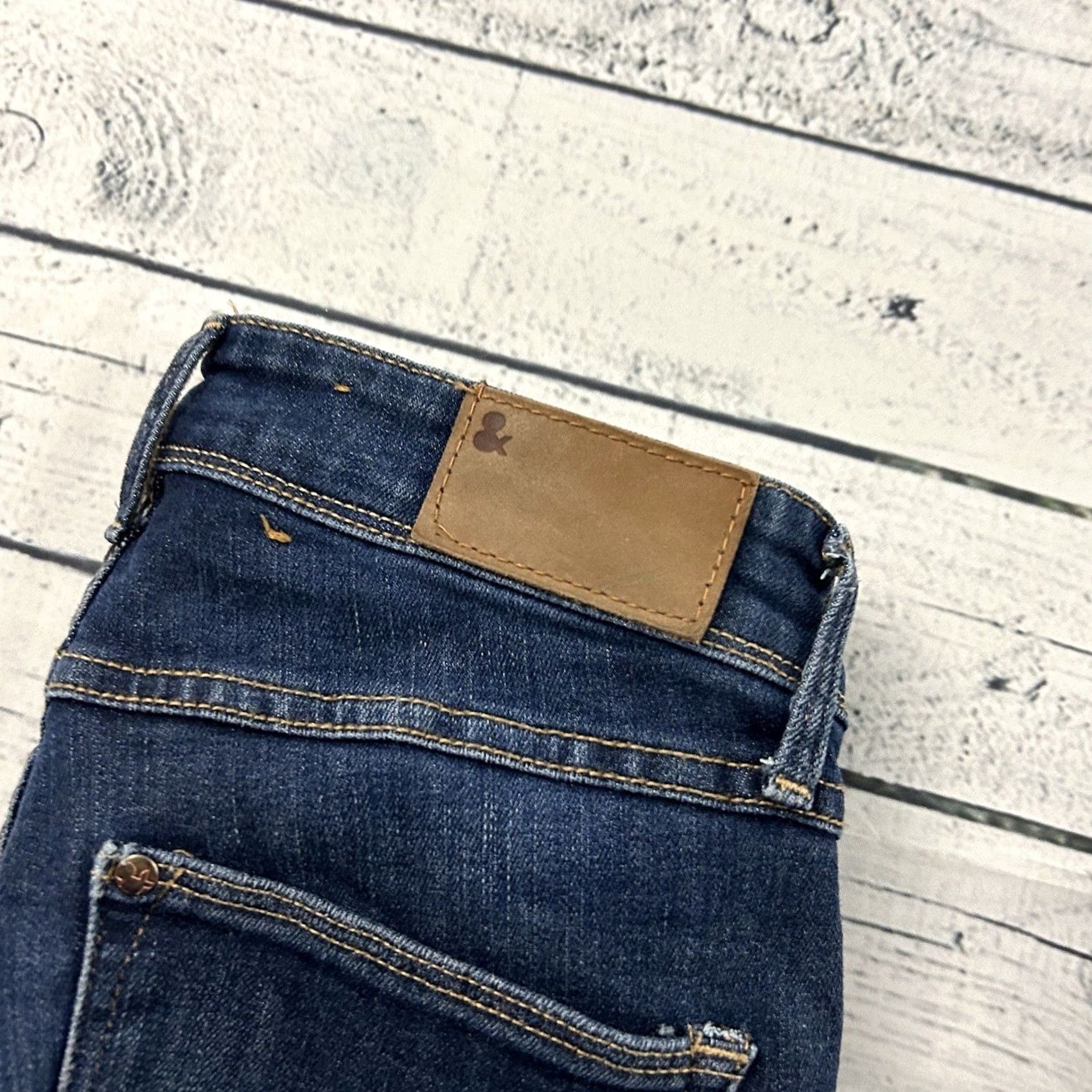 H&M H&M Jeans Women's 25 blue Skinny Denim Medium Wash Jeans 25 Size 42" / US 20 - 2 Thumbnail
