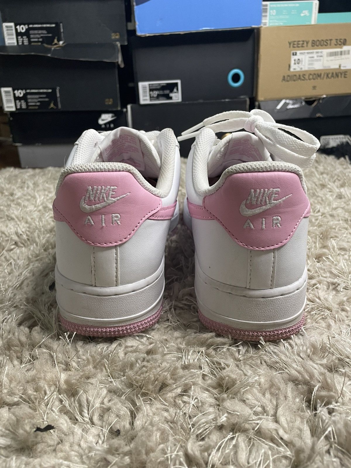 Nike Air Force 1 Bubblegum Size US 8.5 / EU 41-42 - 6 Thumbnail