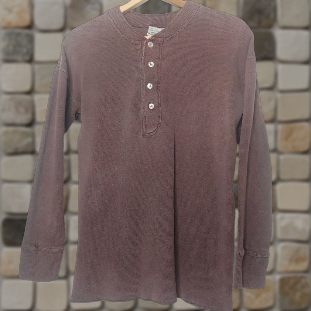 Vintage VINTAGE Bongo Henley Shirt Men Medium Long Sleeve Plum USA Ribbed Heavy Cotton Size US M / EU 48-50 / 2 - 1 Thumbnail