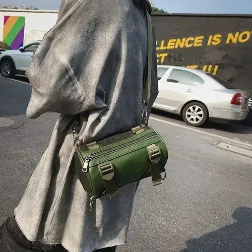 Japanese Brand × Vintage Utility grunge buckle crossbody shoulder bag pouch bag Size ONE SIZE - 1 Thumbnail