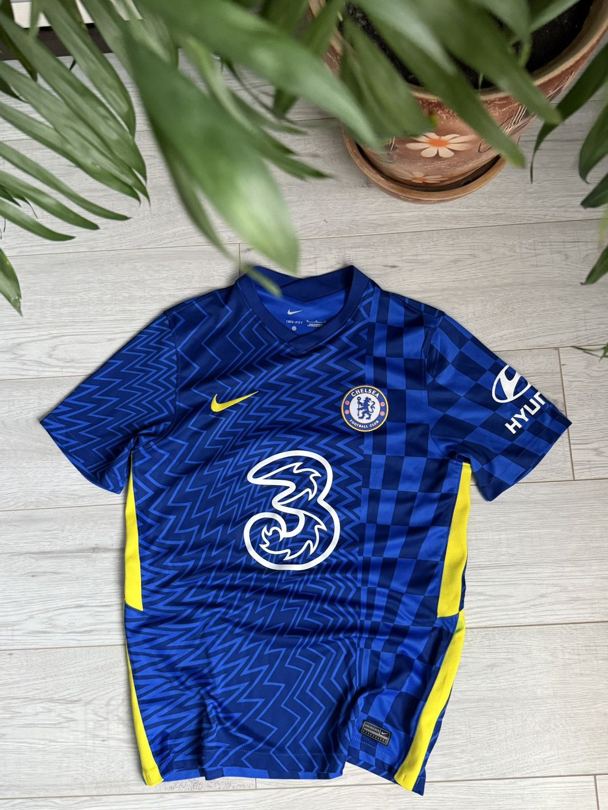 Nike Nike Chelsea Soccer jersey shirt 2021 kit Size US M / EU 48-50 / 2 - 1 Thumbnail