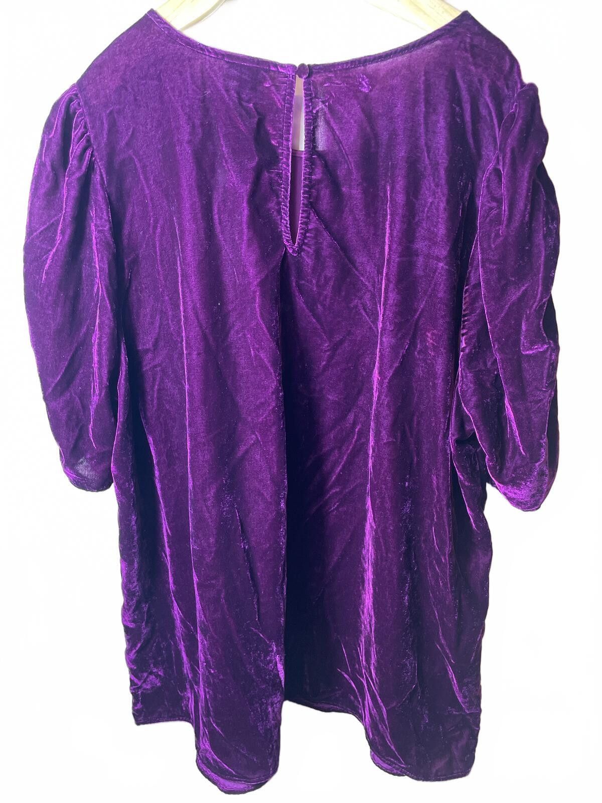 Other Torrid Purple Velvet Dress Blouse Top Women's Size 2 Purple Size XS / US 0-2 / IT 36-38 - 3 Thumbnail