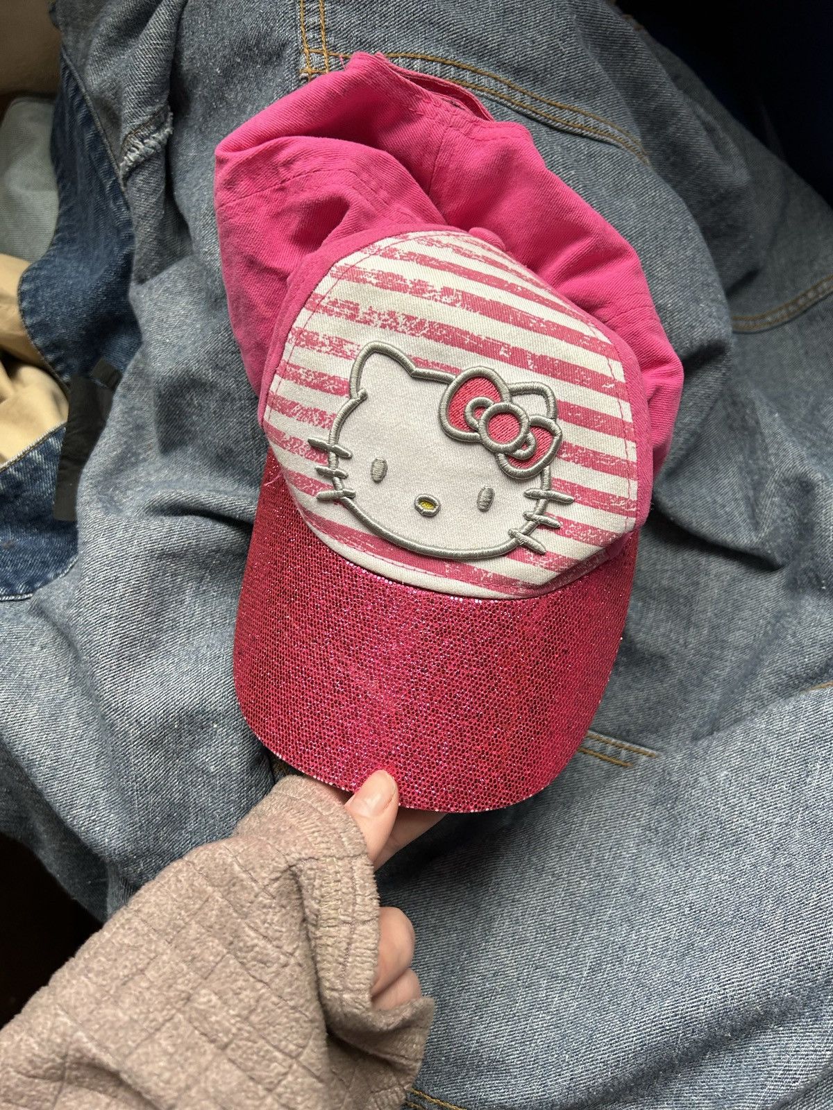 Vintage Glitter Hello Kitty baseball cap Size ONE SIZE - 2 Thumbnail
