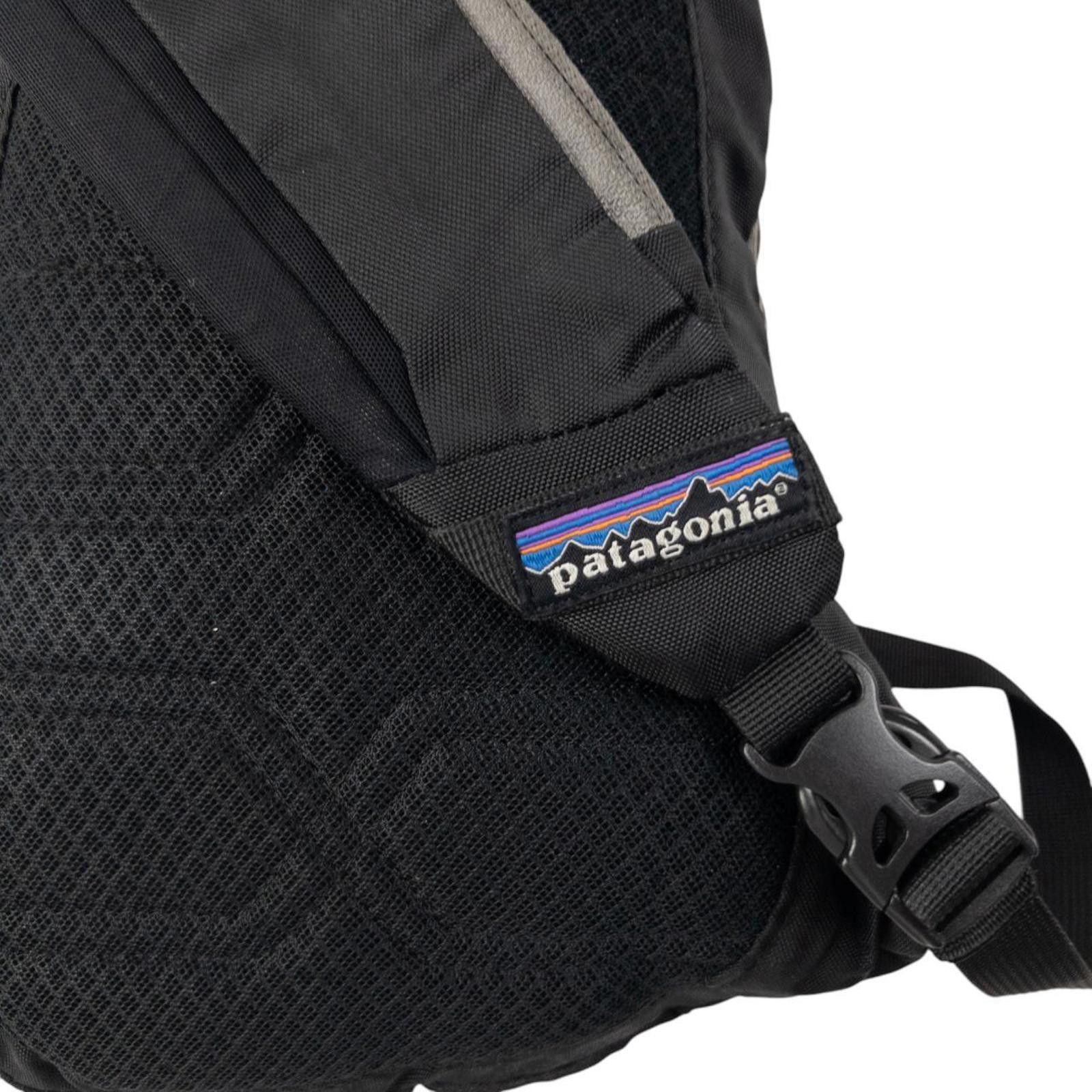 Patagonia Vintage Patagonia Mini Sling Bag Size ONE SIZE - 7 Thumbnail