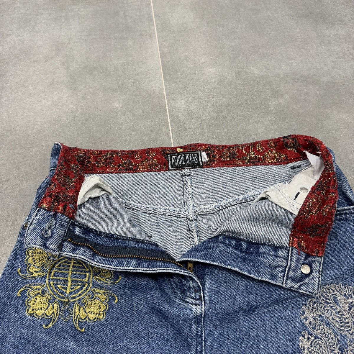 Ferre × Vintage Vintage Ferre Jeans Embroidered Logo Denim Skirt Size M Size 34" / US 12 / IT 48 - 9 Thumbnail