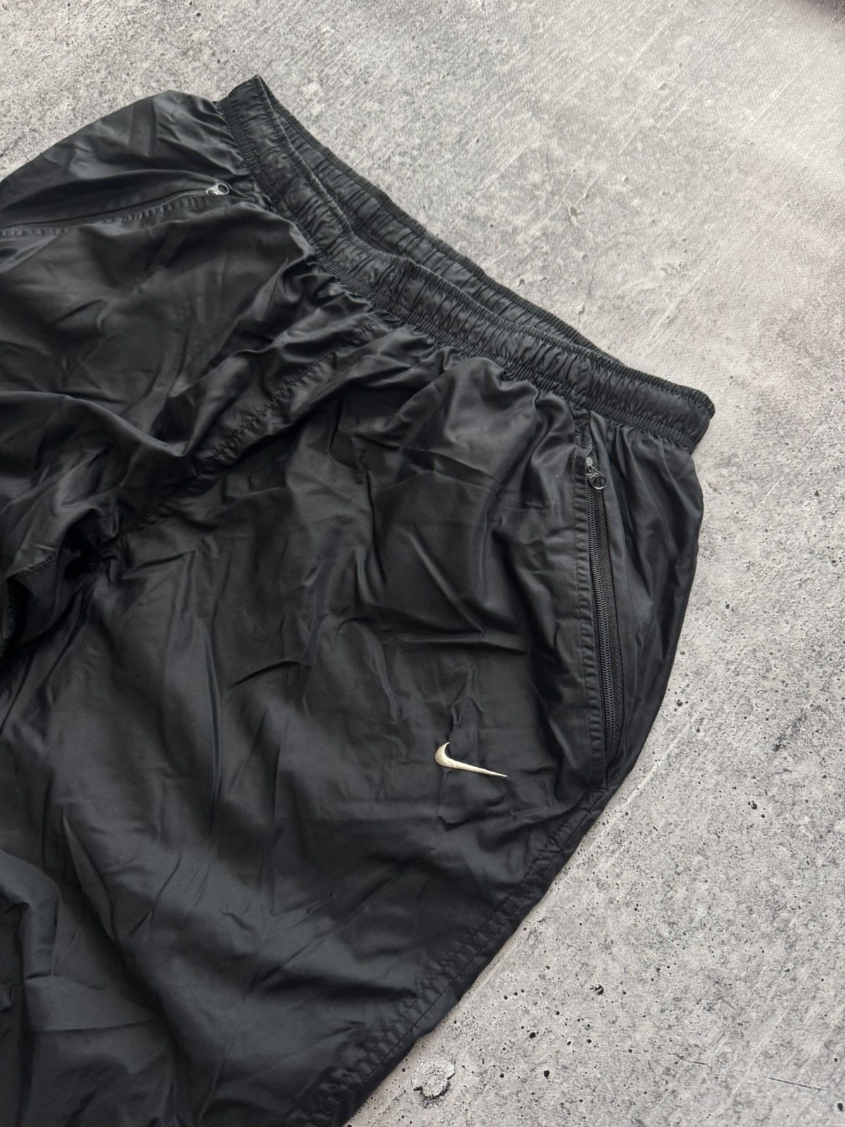 Nike Nike Vintage Nylon Trackpants Joggers Y2K Drill pants Size L Size US 34 / EU 50 - 3 Thumbnail