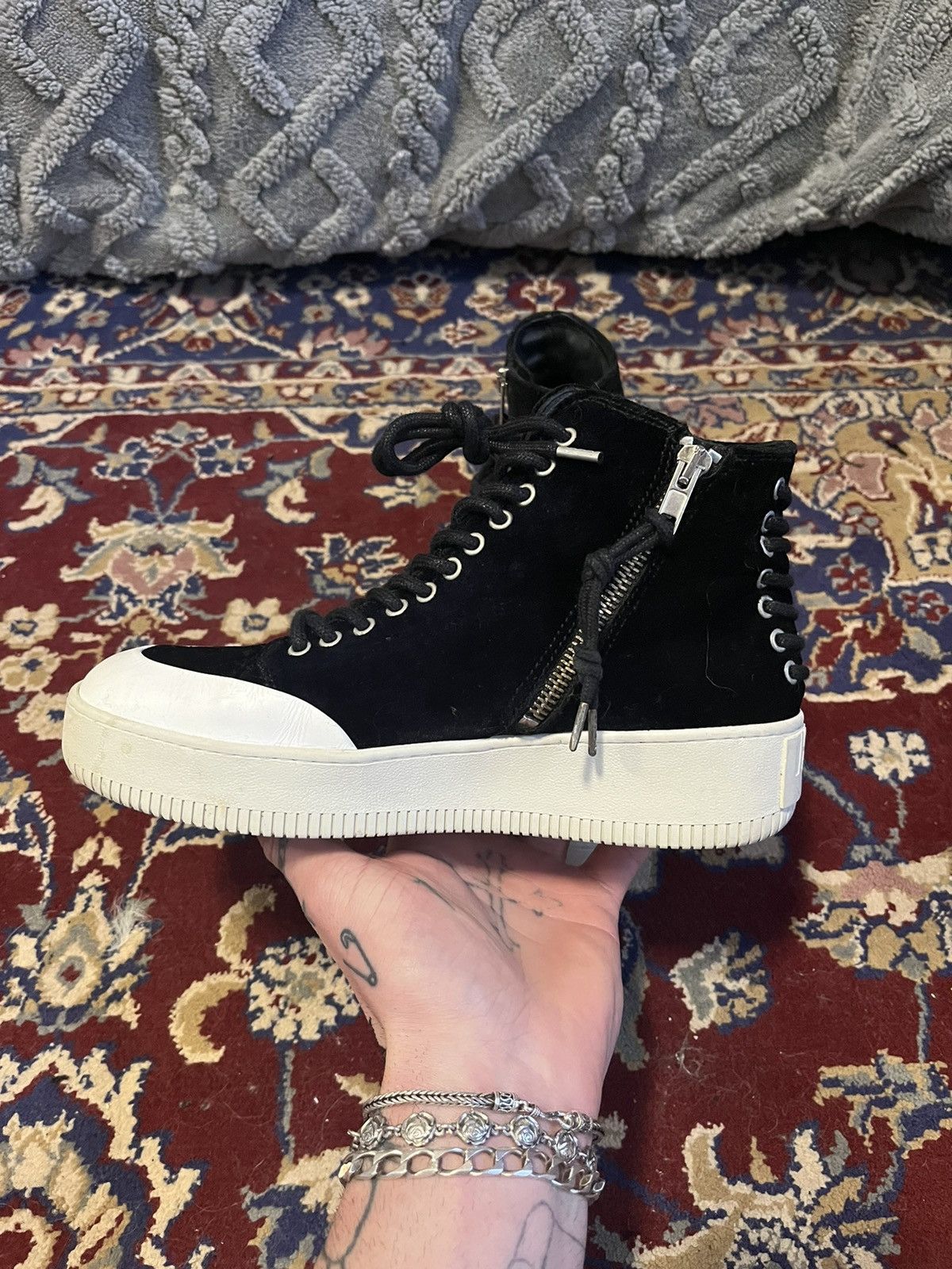 Alexander McQueen × Japanese Brand Alexander McQueen velvet side zipper high tops Size US 7 / IT 37 - 2 Thumbnail