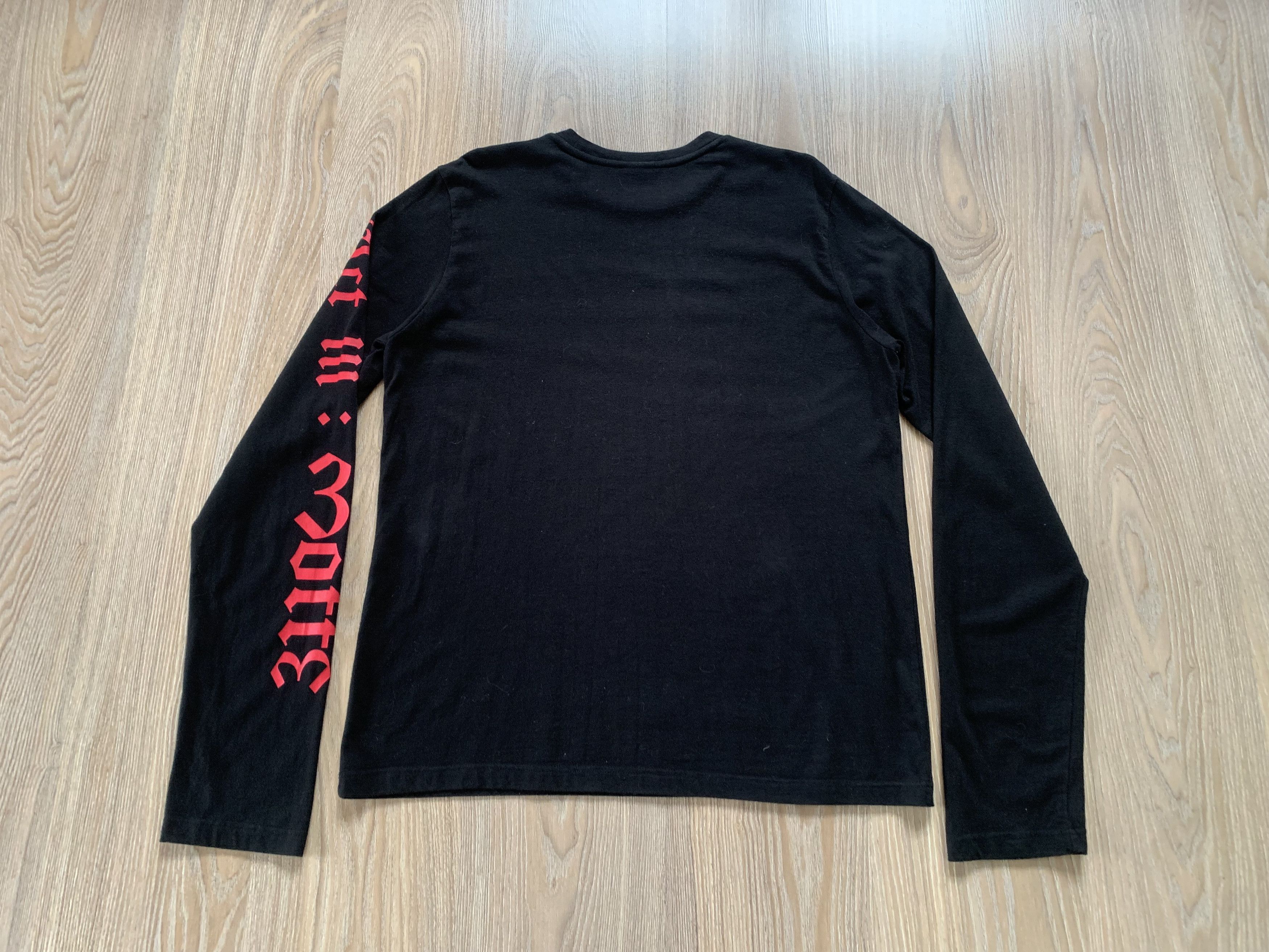 Band Tees Mens G-Dragon Act III M.O.T.T.E Black Long-Sleeve T-Shirt Size US M / EU 48-50 / 2 - 3 Thumbnail