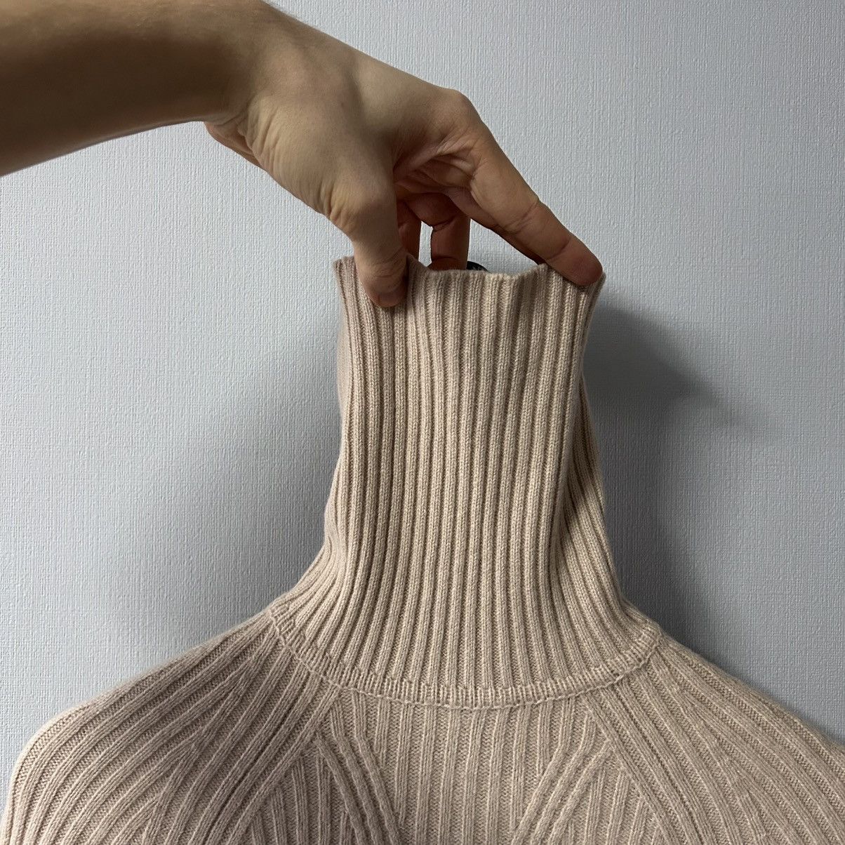 Alexander McQueen Alexander Mcqueen AW2007 Runway Sculptural Turtleneck Knit Size S / US 4 / IT 40 - 6 Thumbnail