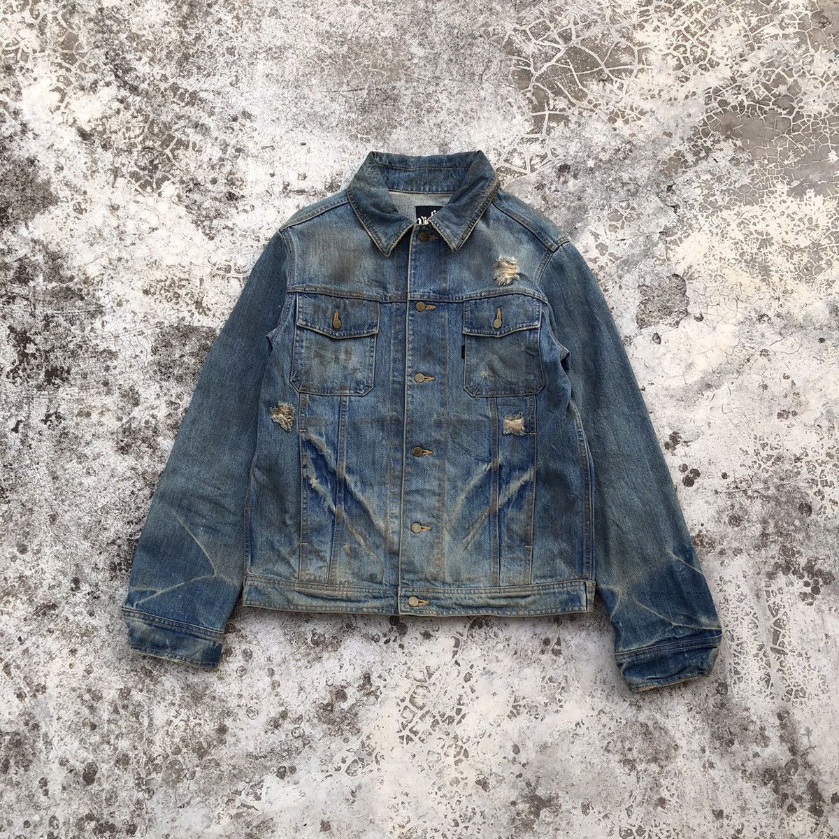 image of Denim Jacket x Distressed Denim Victim Distressed Jeans Trucker Jacket in Blue (Size XL)