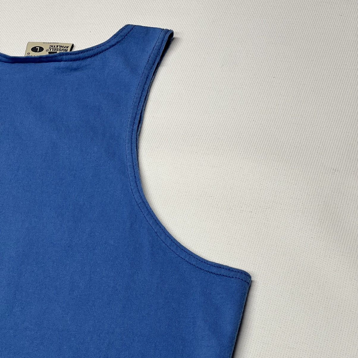 Russell Athletic × Vintage VTG Russell Athletic Tee Shirt Sleeveless Tank Top Patch 90s Size US L / EU 52-54 / 3 - 9 Thumbnail