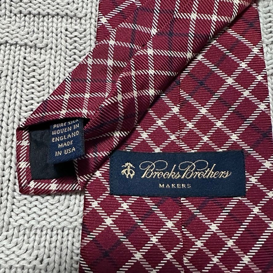 Brooks Brothers Brooks Brothers maroon plaid silk tie Size ONE SIZE - 3 Thumbnail