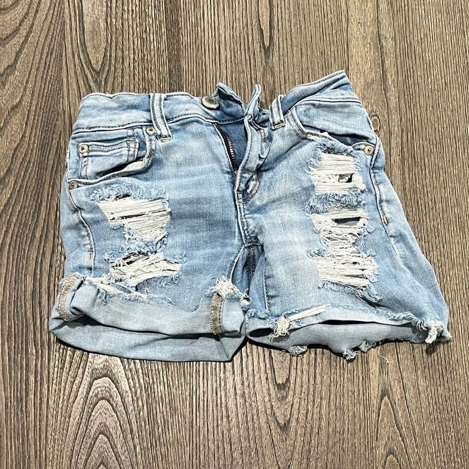 American Eagle Outfitters American Eagle Boyfriend Shorts Distressed Whisker Denim Size 25" / US 0 / IT 36 - 1 Thumbnail