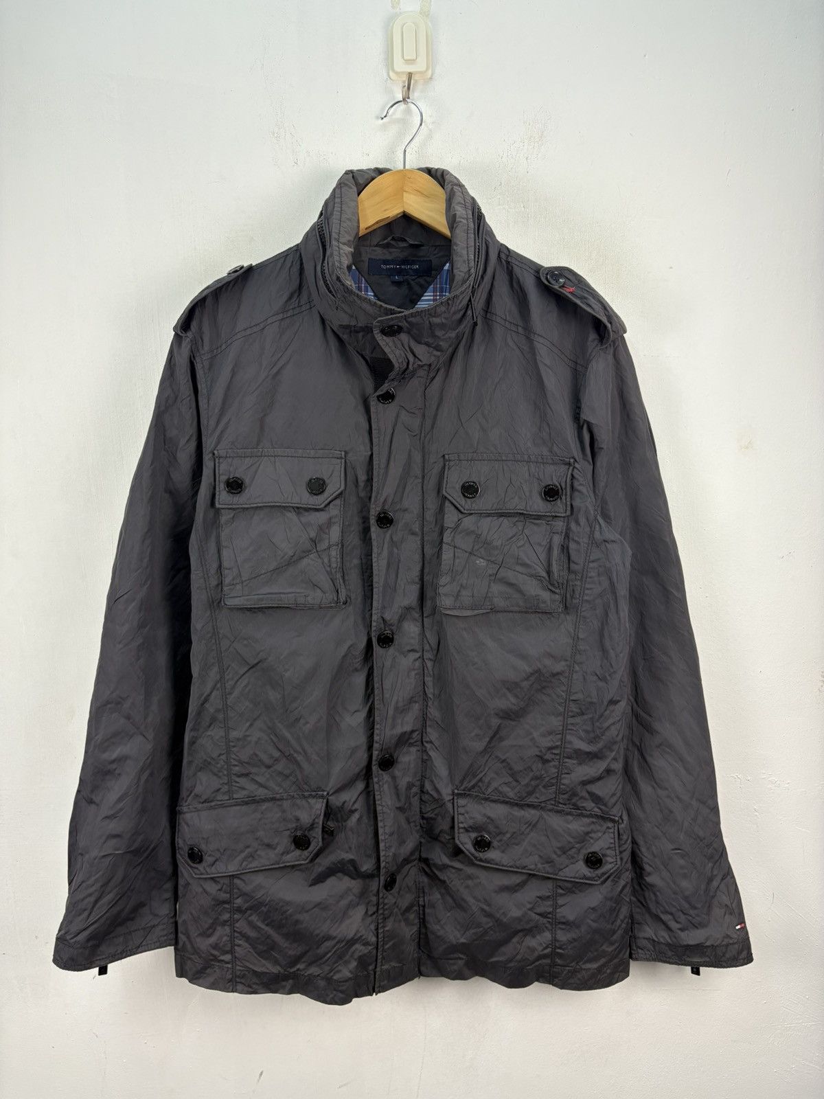 Tommy Hilfiger Vintage Tommy Hilfiger Tactical Nylon Jacket Size US L / EU 52-54 / 3 - 1 Thumbnail
