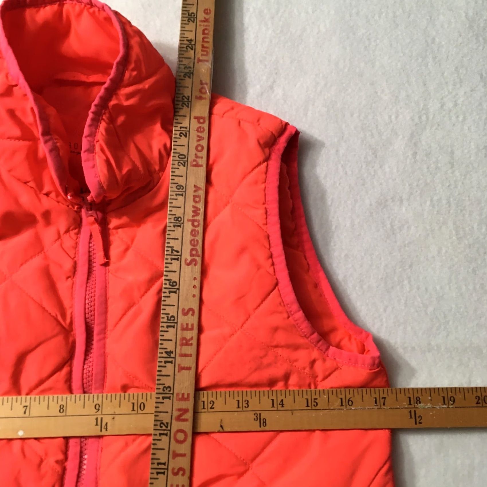 Vintage Aeropostale Vest SMALL HOT PINK Zipper Puffy Women Size S / US 4 / IT 40 - 3 Thumbnail