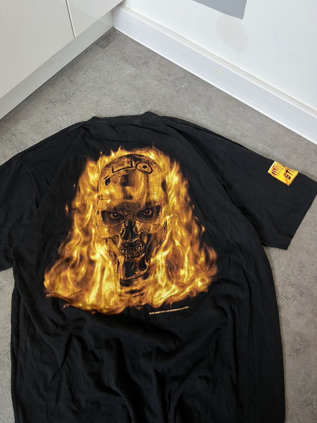 Universal Studios × Vintage Vintage Universal Studios Terminator 2 T-Shirt Made In USAXL Size US XL / EU 56 / 4 - 3 Thumbnail