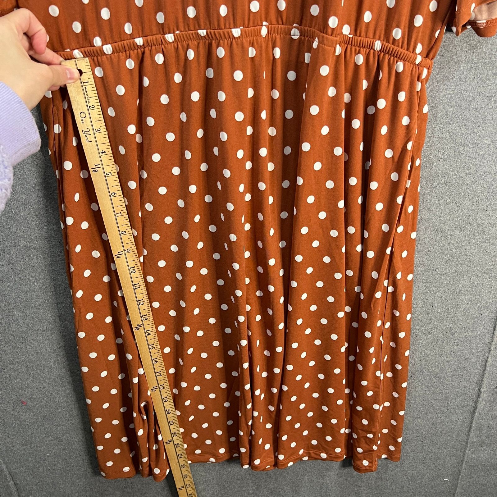 Other Girl With Curves Knit Midi Dress with Flutter Size L / US 10 / IT 46 - 8 Thumbnail