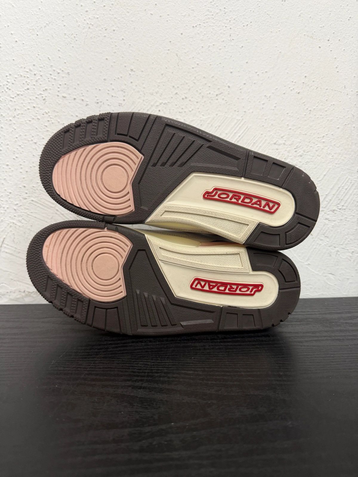 Jordan Brand Jordan 3 Neapolitan size 8 Size US 8 / EU 41 - 4 Thumbnail