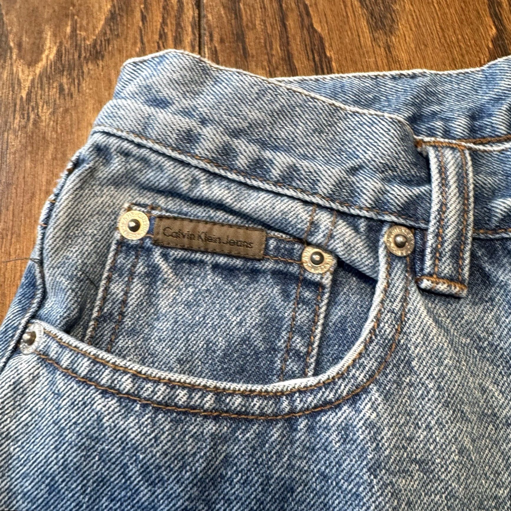 Calvin Klein VINTAGE Calvin Klein Jeans Womens Cotton Straight Leg Jeans Mom Size 8 Suede Bottoms Blue 90s Denim Classic USA 30x25 Womens Jeans Size 30" / US 8 / IT 44 - 3 Thumbnail